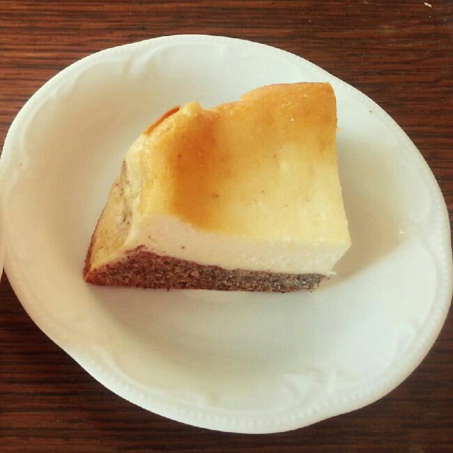 杏仁乳酪双层蛋糕块