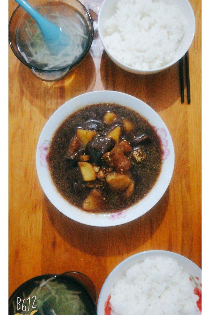 土豆炖茄子