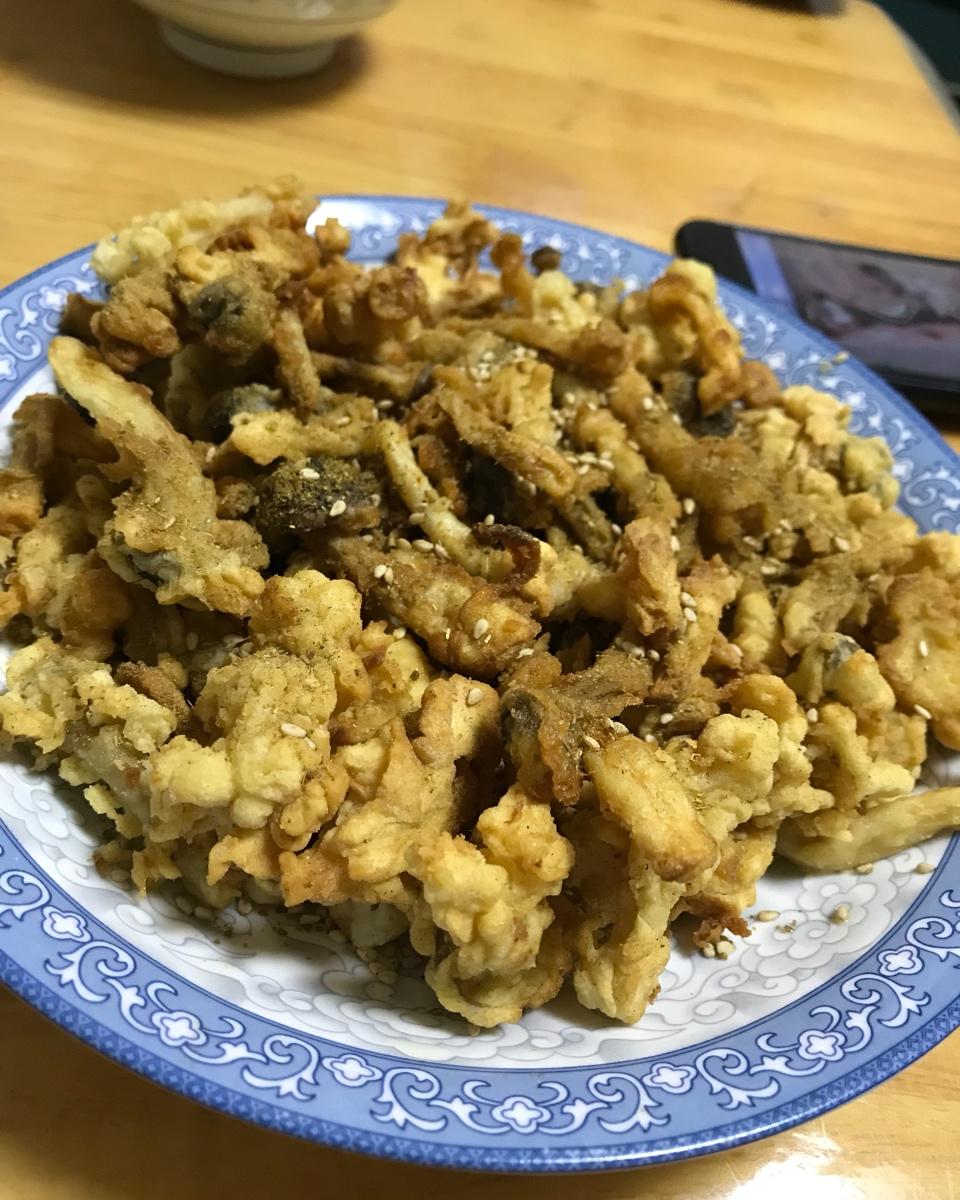 椒盐蘑菇-超好吃的下酒菜