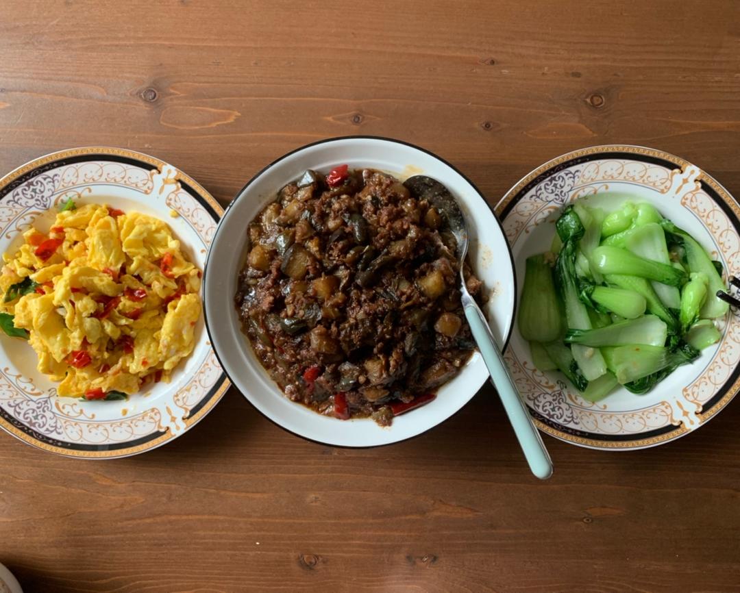 一位想减肥的大吃货的日常～