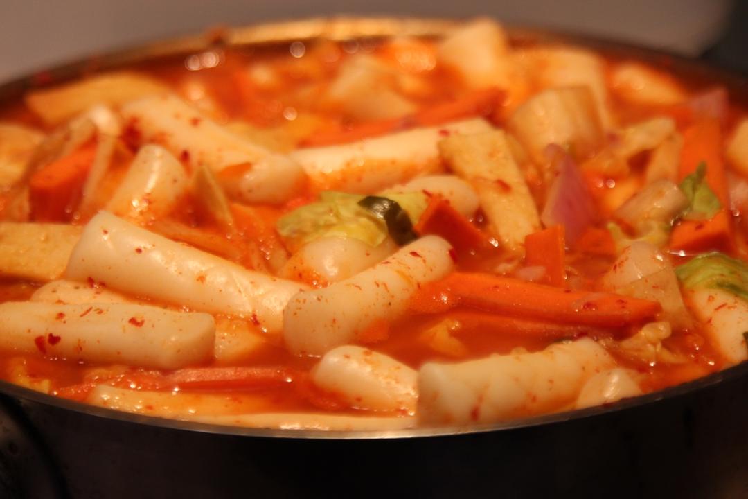 快手主食韩式辣炒年糕