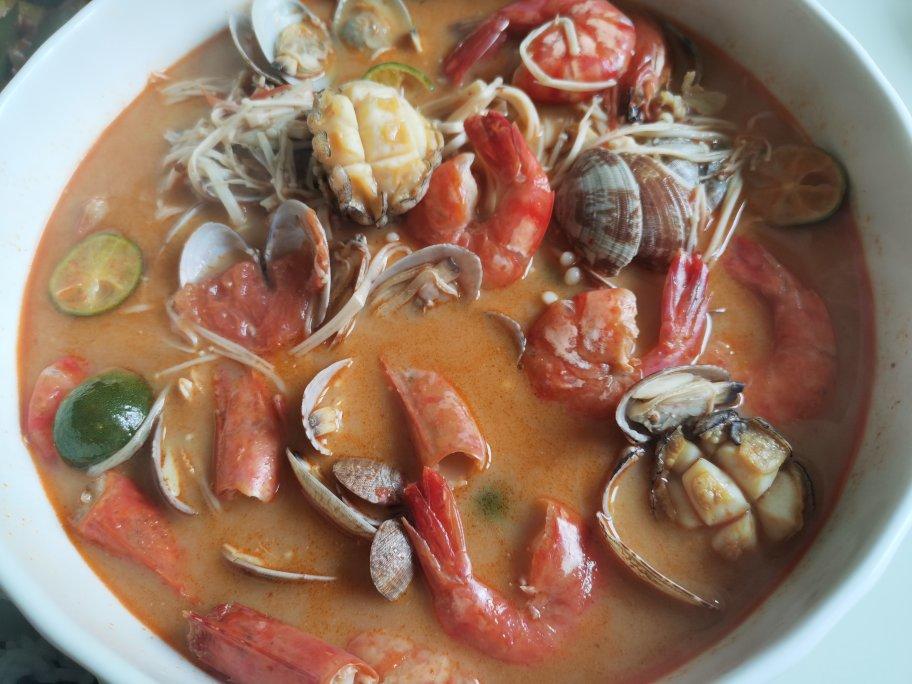 超详细步骤 酸酸辣辣海鲜冬阴功汤🦐🦪🍲