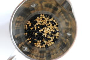 【九阳破壁豆浆机Q3】+黄豆豆浆的做法 步骤2
