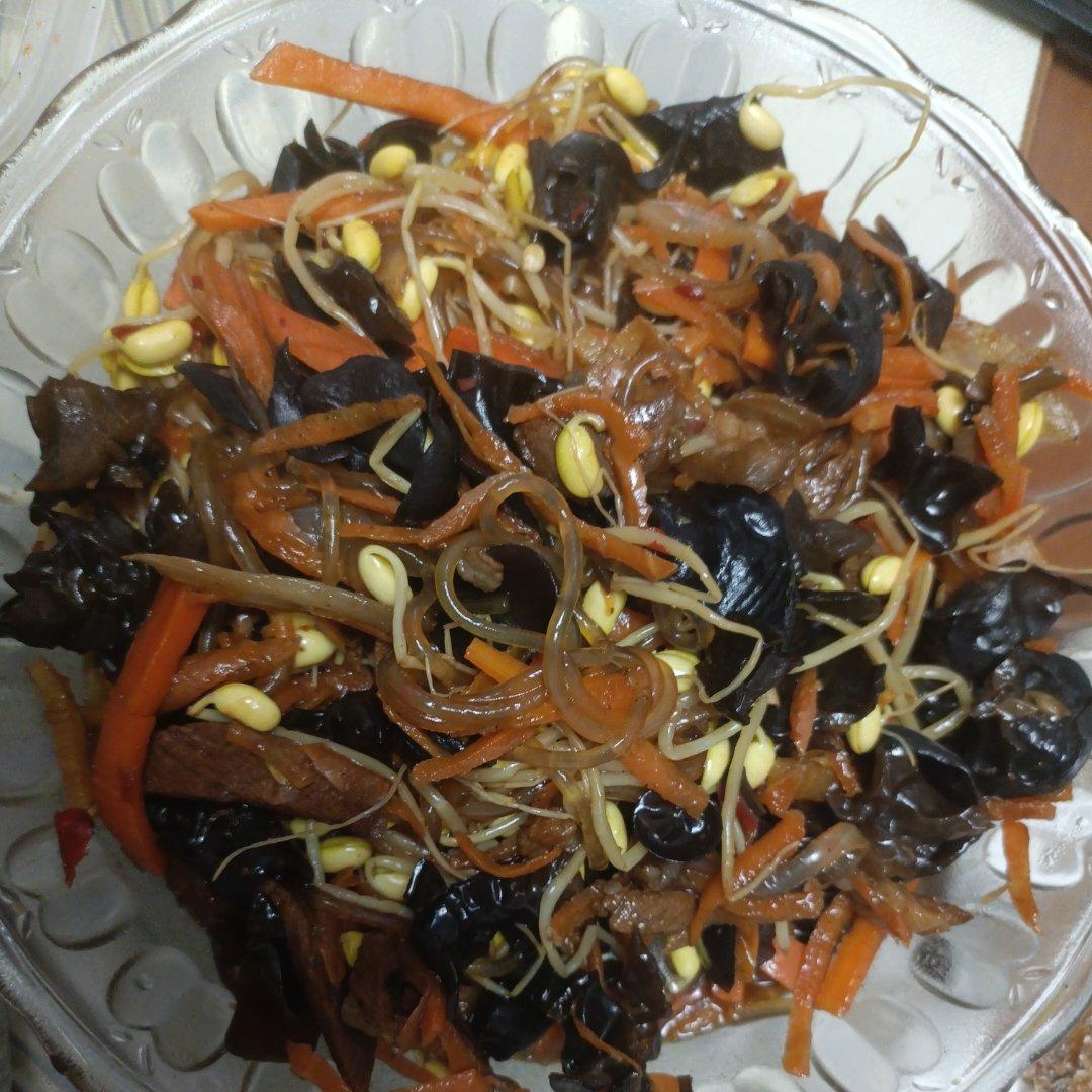 超级下饭菜黄豆芽炒肉-果果美厨