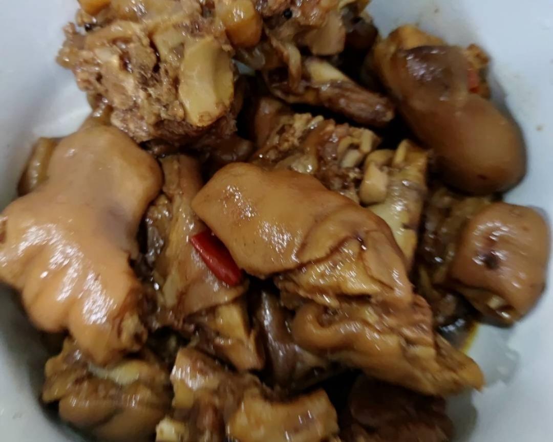 卤猪蹄卤猪耳朵卤面筋卤藕