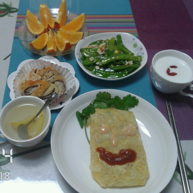 长脖，起床吃早饭