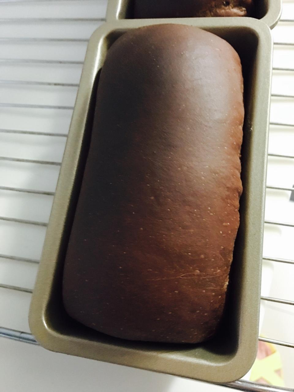 冬日里的能量包~浓郁巧克力黑森林面包