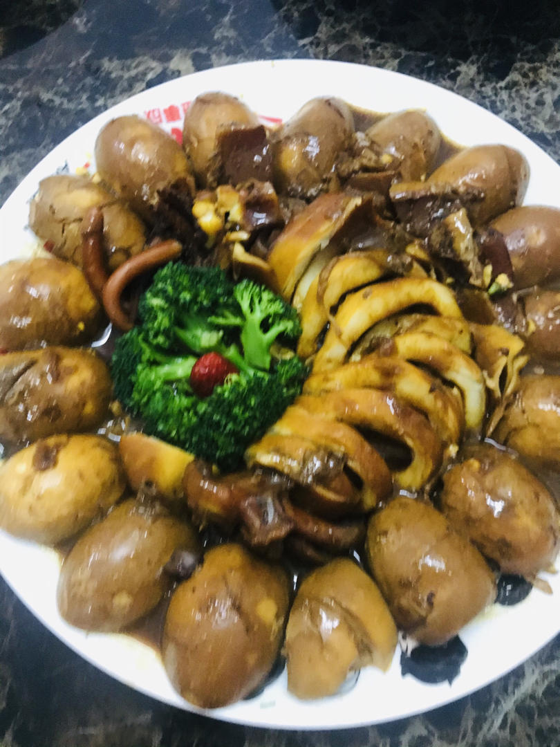 本帮菜硬菜墨鱼大烤（墨鱼烧肉烧蛋）