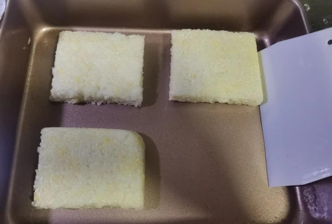 糯米糍粑---江南人叫它糍饭糕！