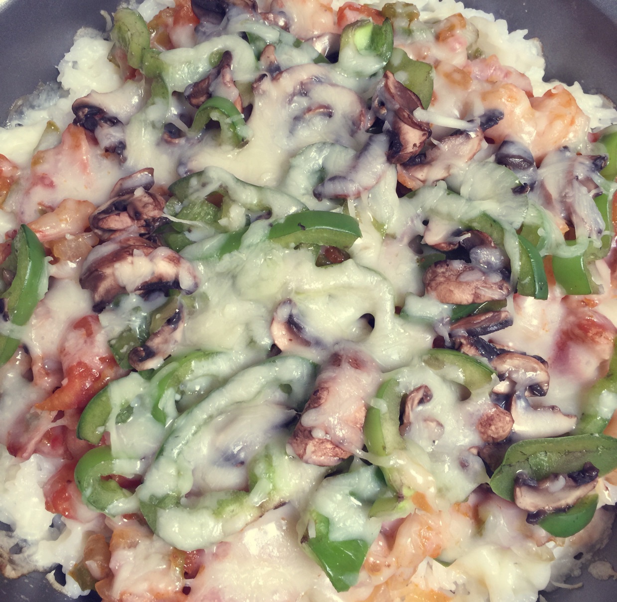 鲜虾培根芝士焗饭