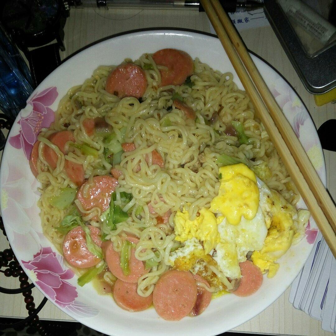 炒方便面 巨好吃哟～