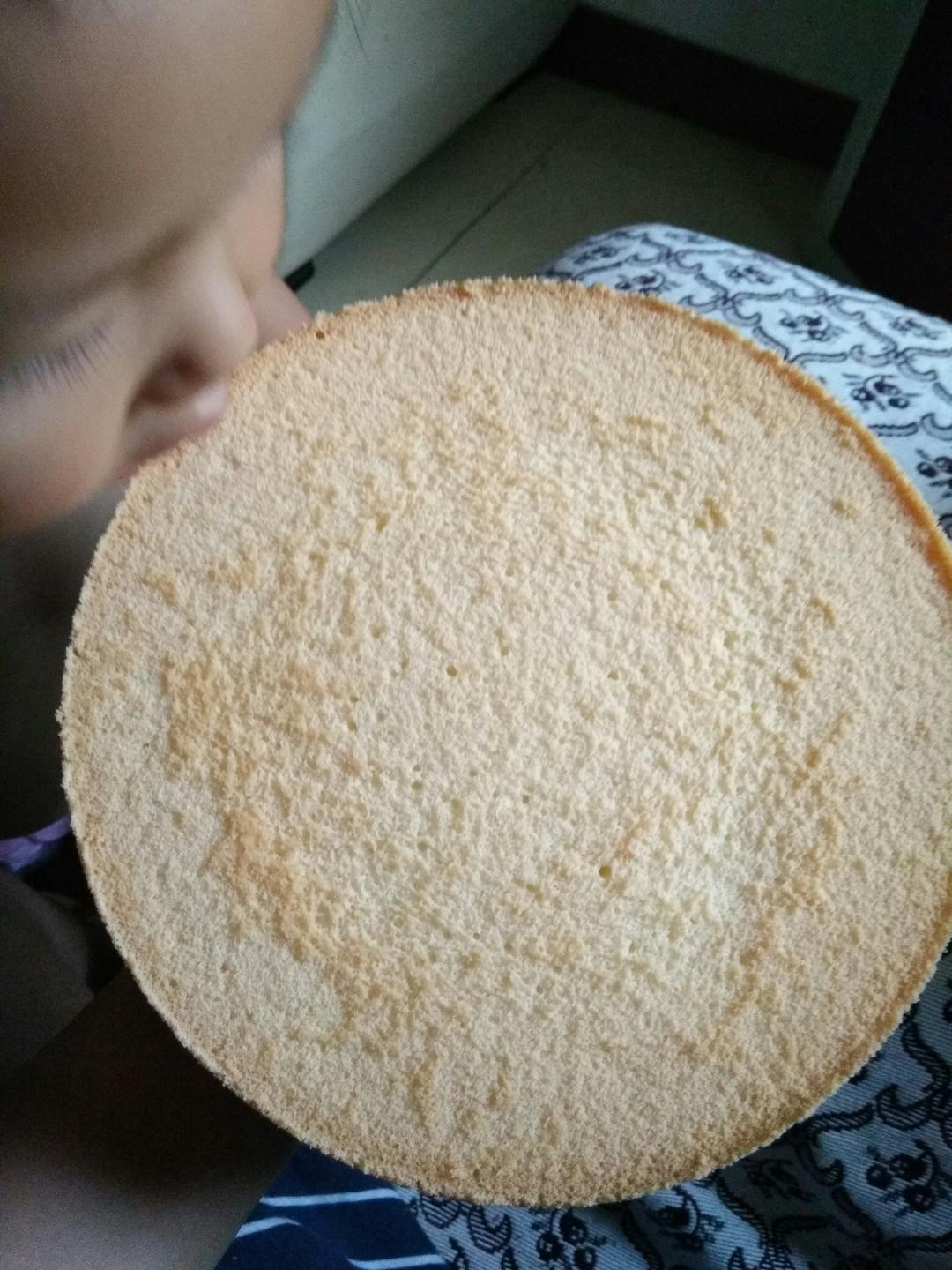 基础戚风（好记、适合奶油抹面、裱花的蛋糕体）