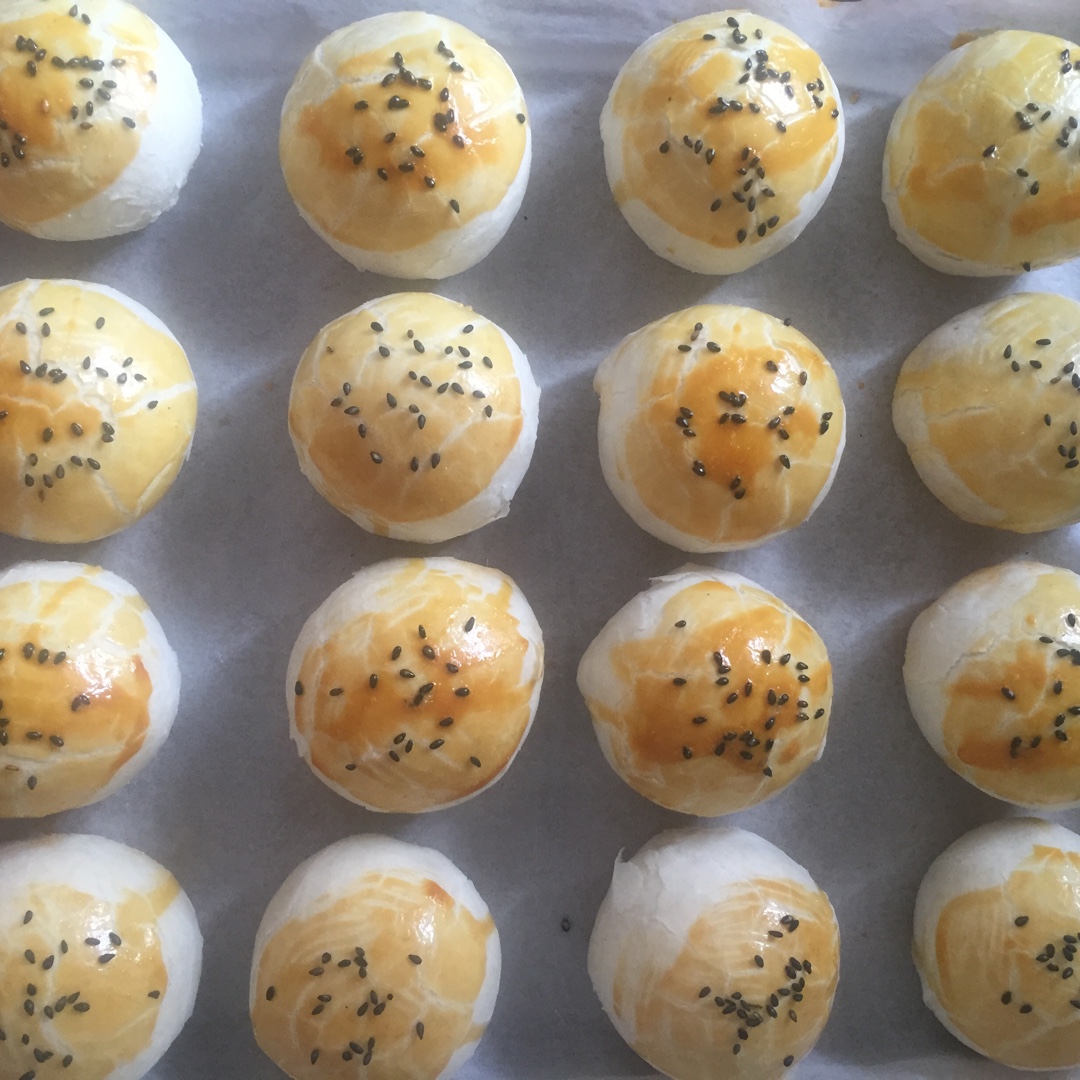 层层酥—蛋黄酥