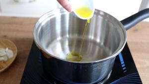 【视频】奶油蘑菇汤——安利皇后锅的做法 步骤5