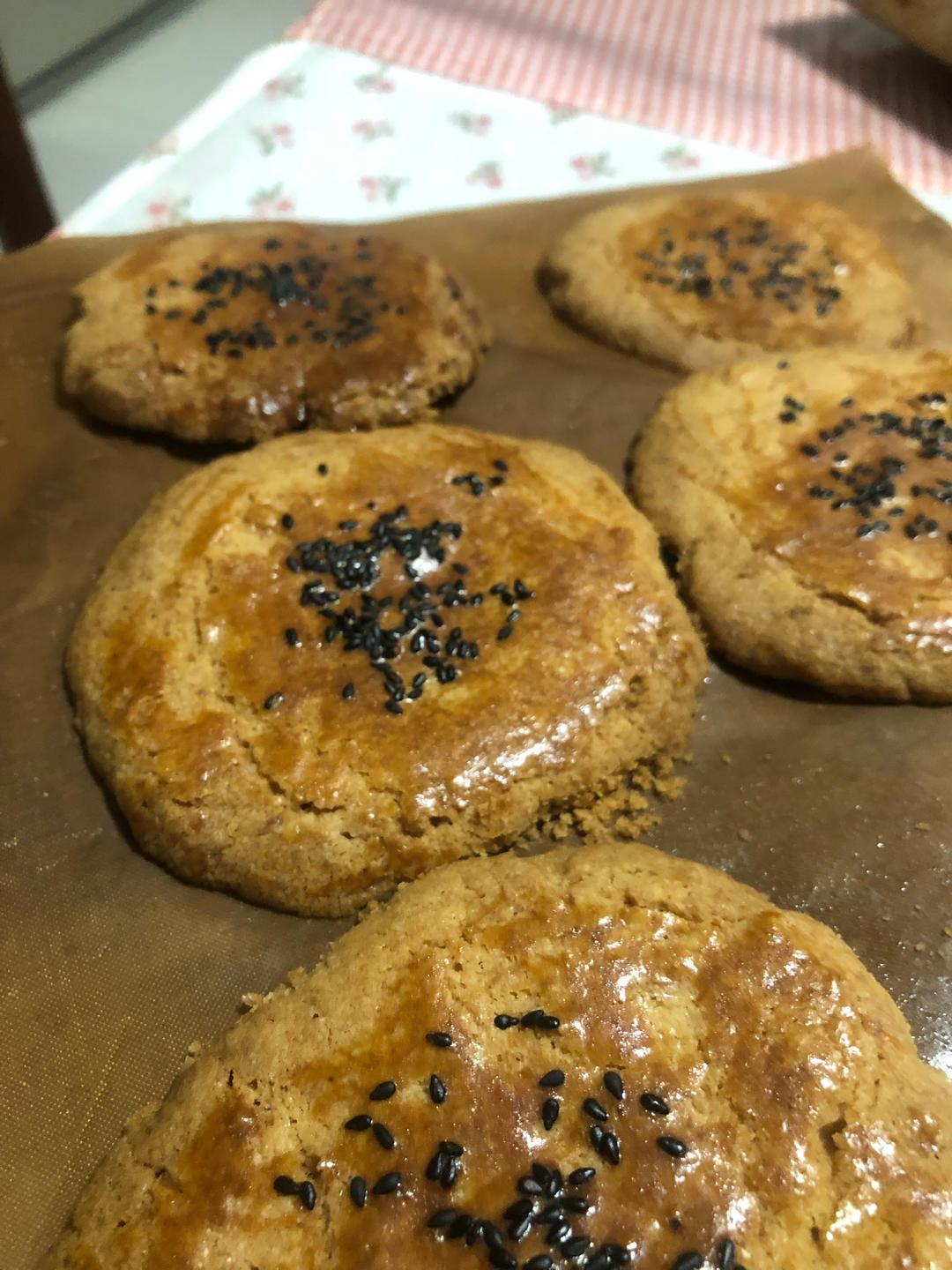 轻轻一按就碎掉的原味桃酥（不输猪油版）