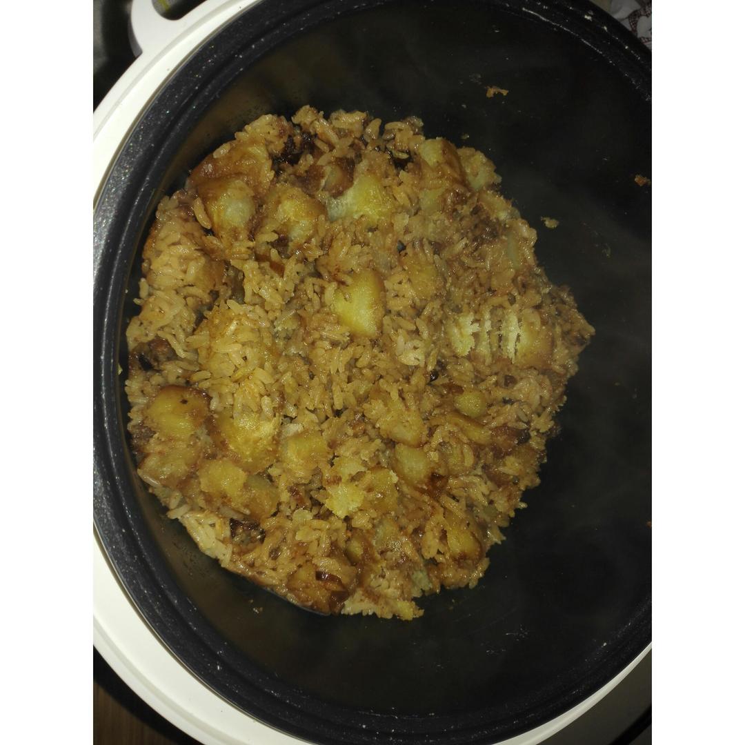 土豆焖饭（电饭锅版）