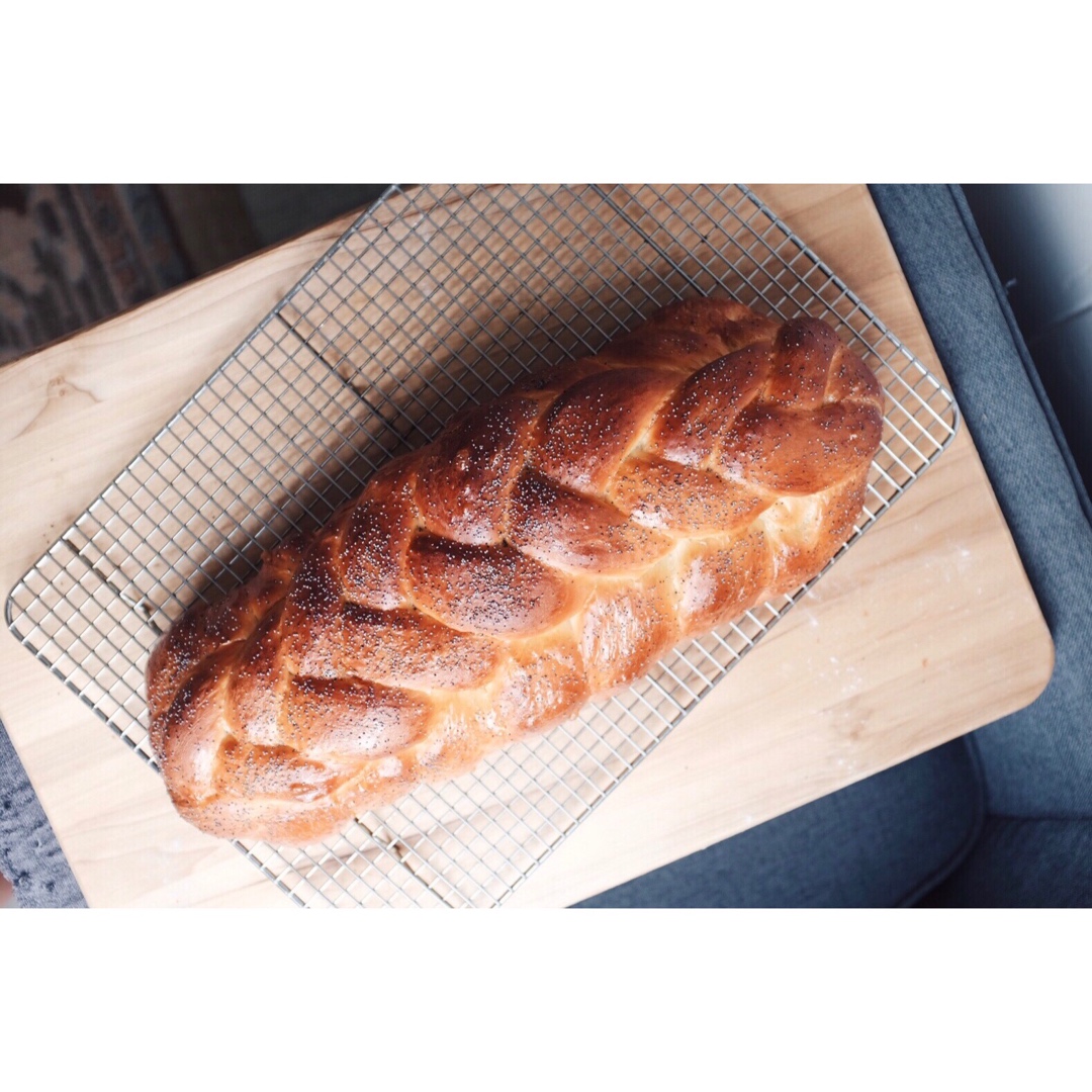 Challah bread