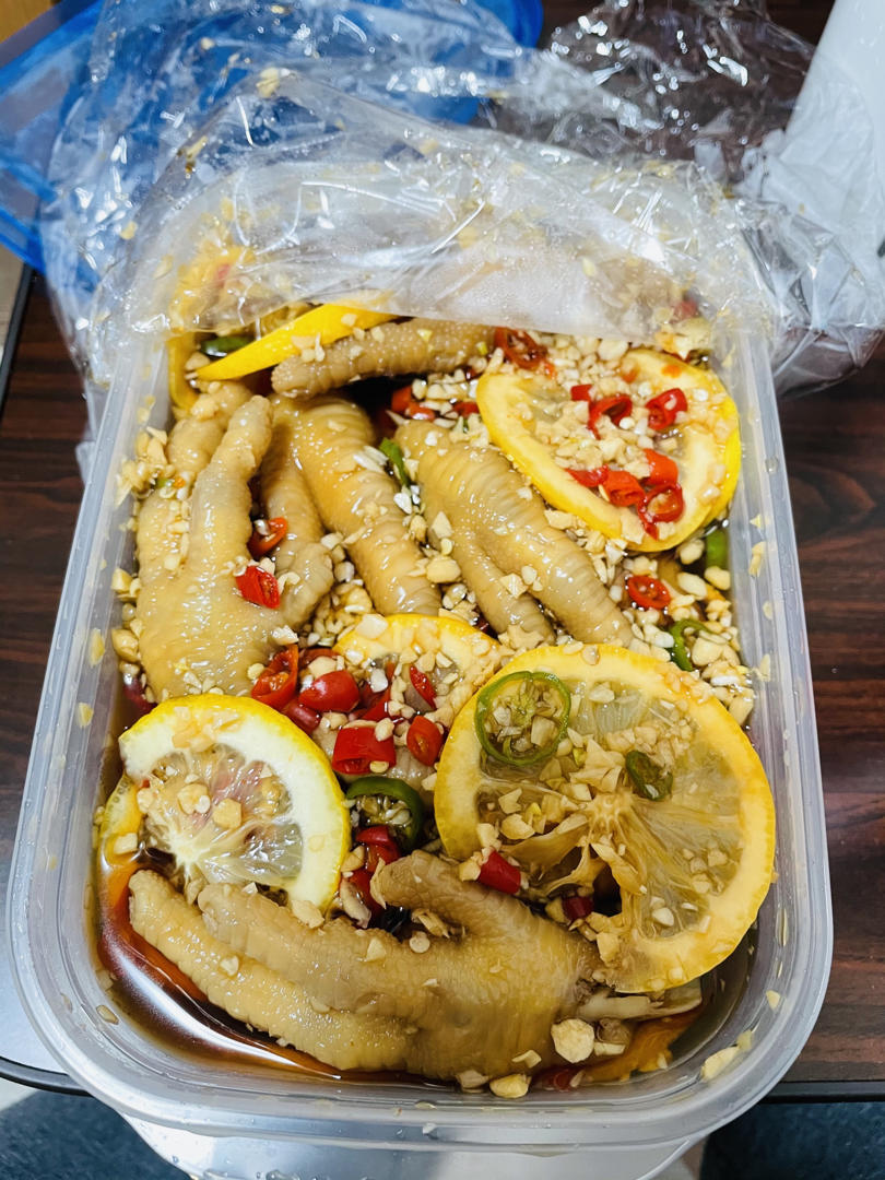 停不下来的秘制凉拌鸡爪