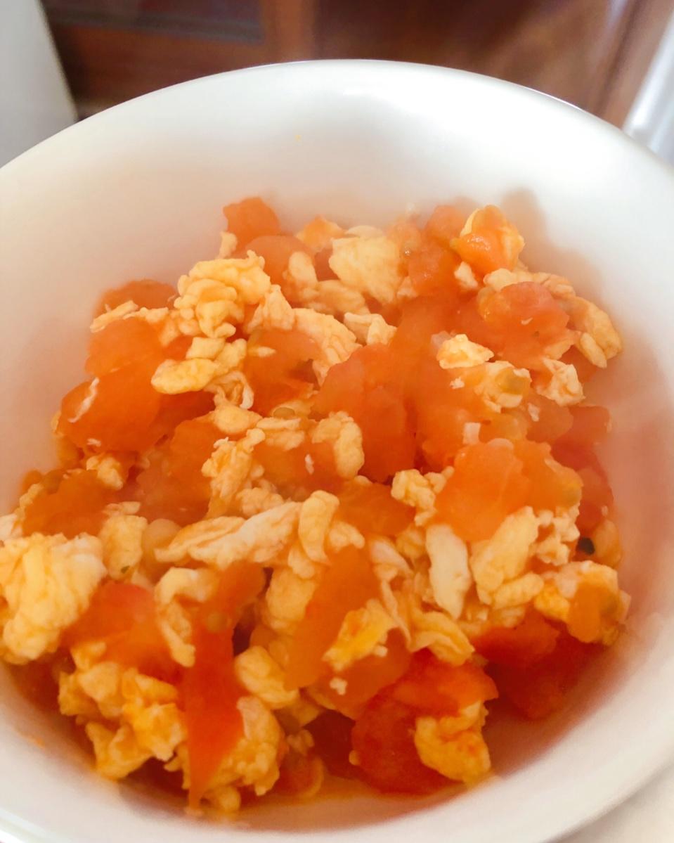 口感滑嫩的西红柿炒鸡蛋，这么做宝宝更爱吃