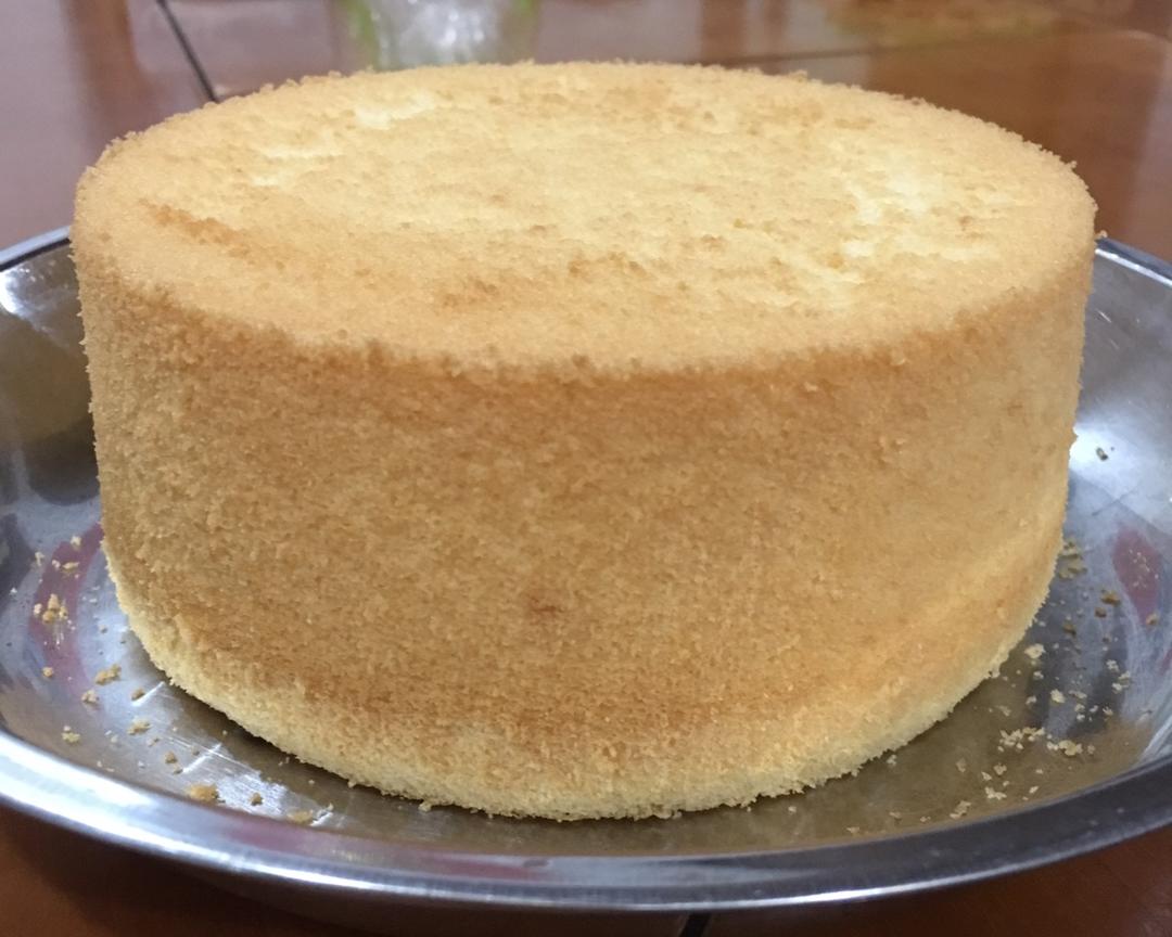6寸红枣酸奶戚风蛋糕