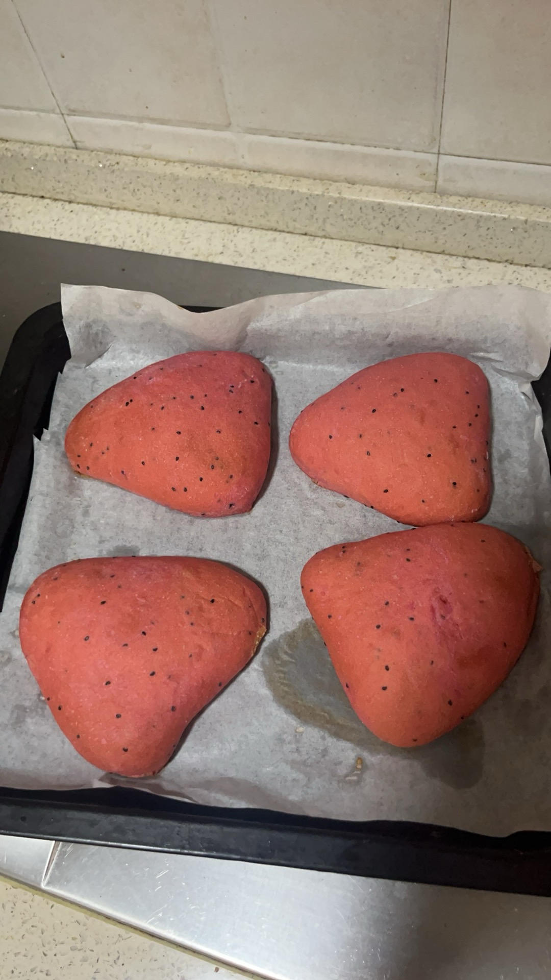 火龙果奶酪软欧包