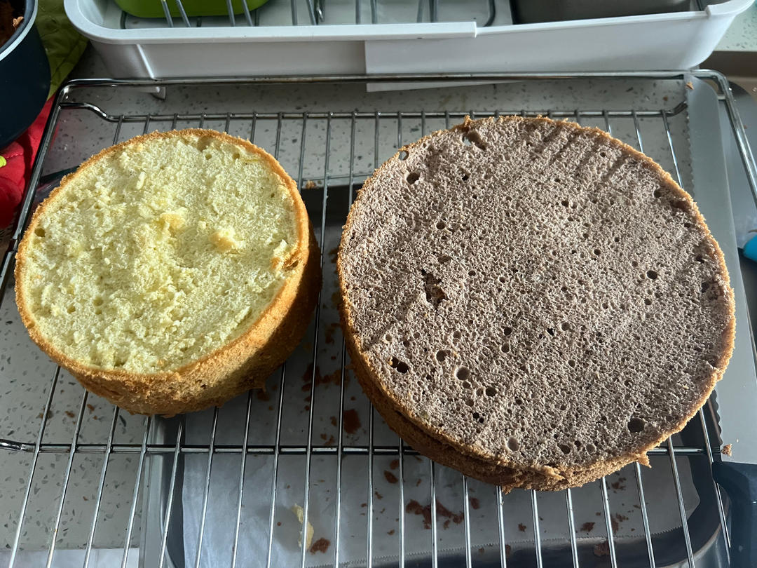 六寸戚风蛋糕(掌握这几点，做戚风就跟煮米饭一样简单)