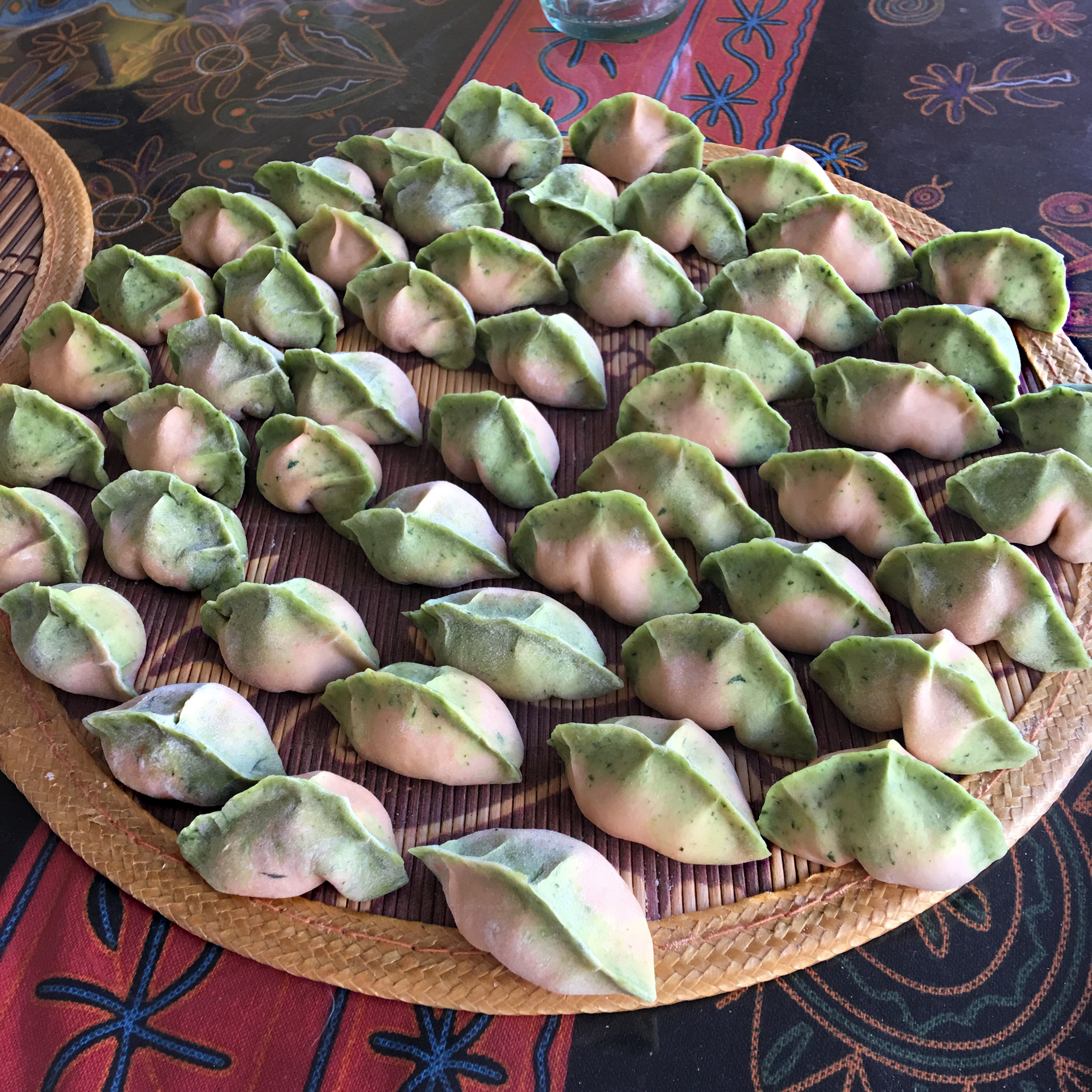 彩色饺子