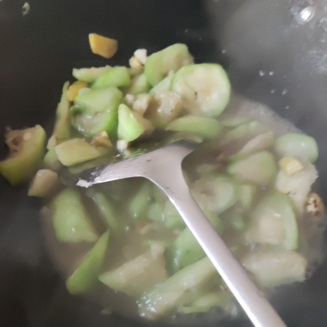 家常丝瓜炒肉