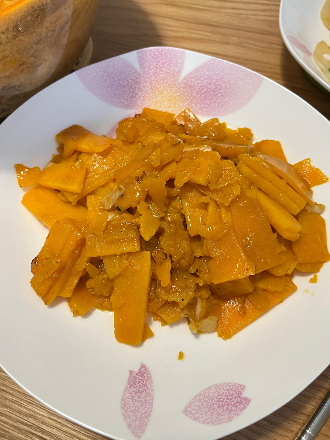 零失败的蒜片炒焖南瓜