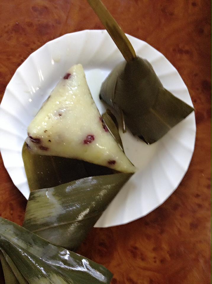 包粽子不捆线方法大揭秘（图文版）