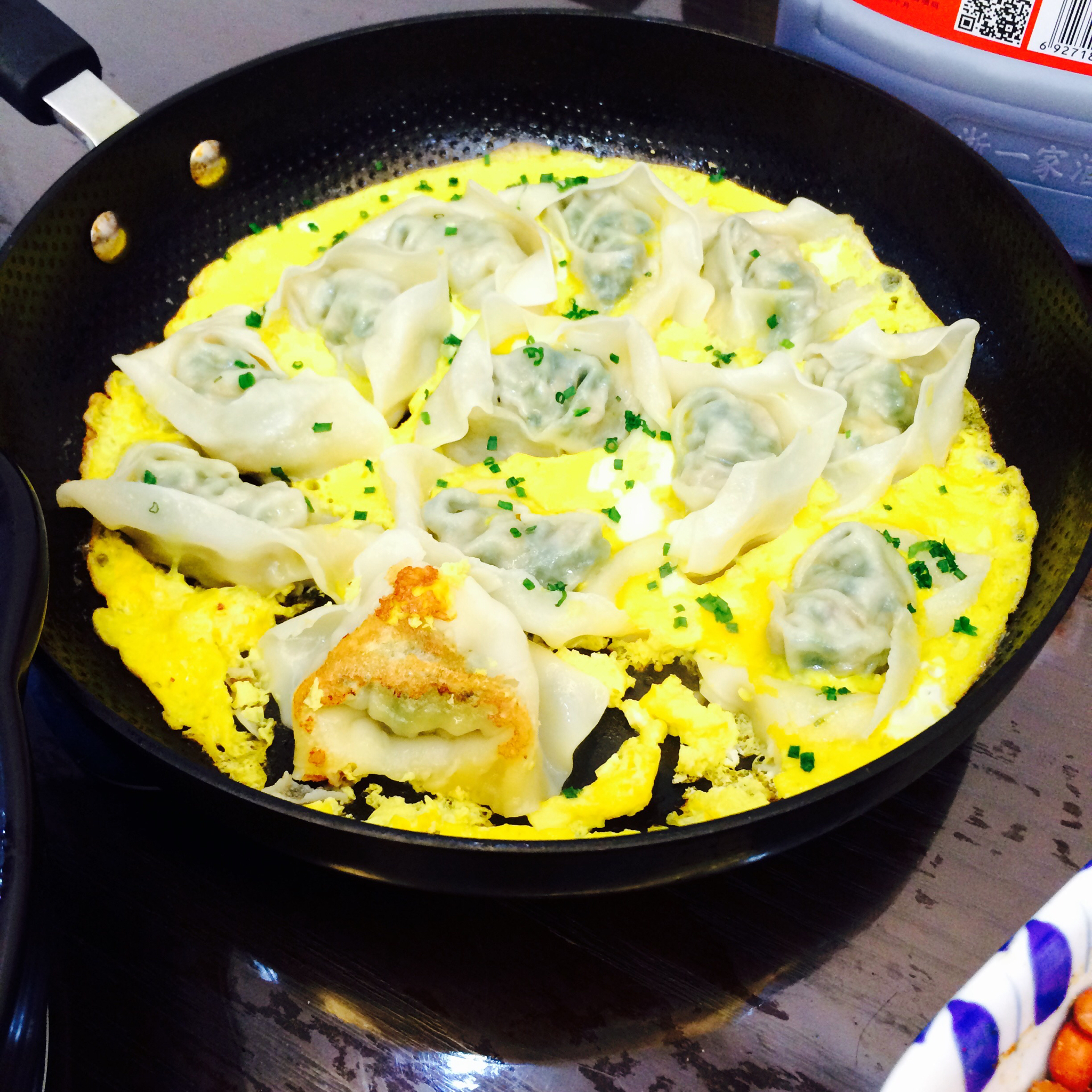 抱蛋煎馄饨