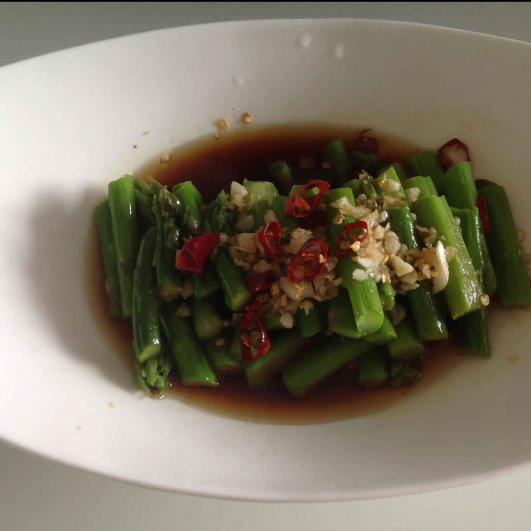 鲜味油淋芦笋
