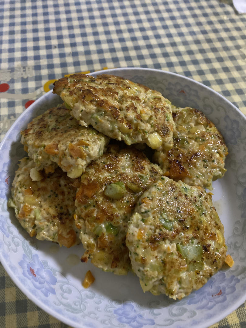 减肥餐低脂鸡胸肉饼