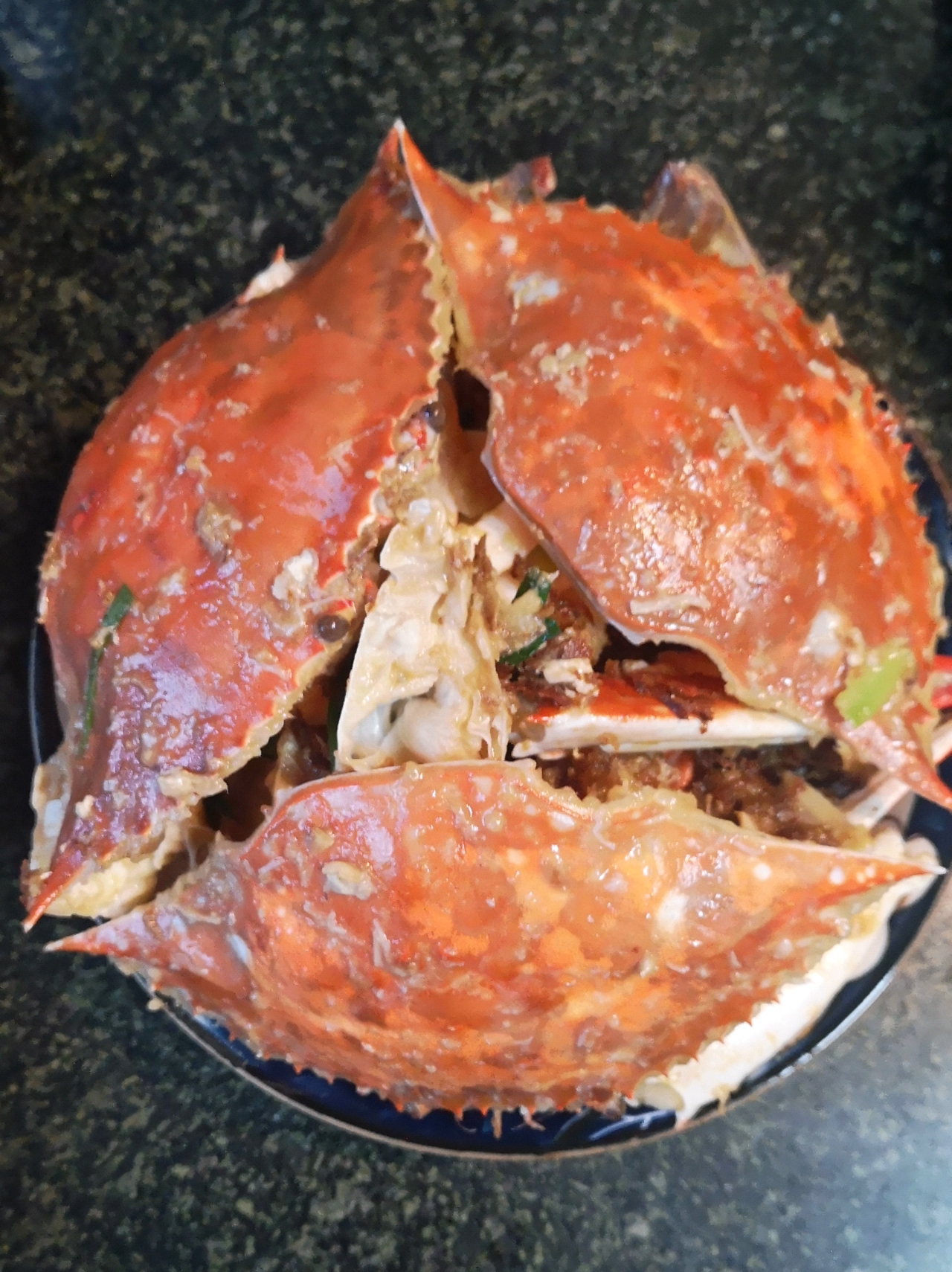 葱姜梭子蟹，吃梭子蟹的季节，又鲜又肥