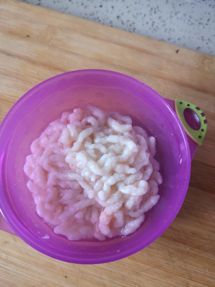 八个月宝宝辅食：鲜虾面