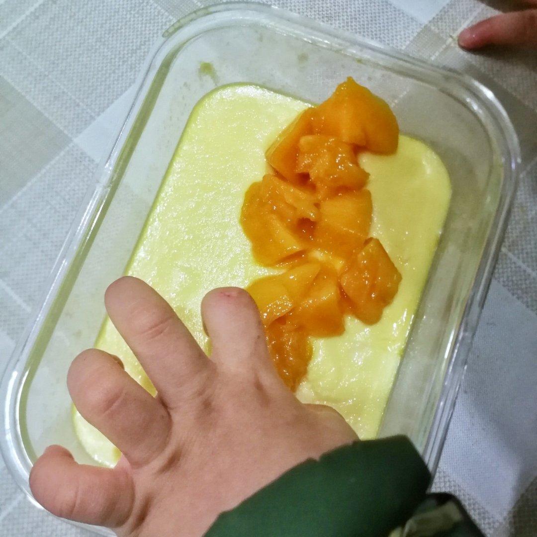牛奶布丁