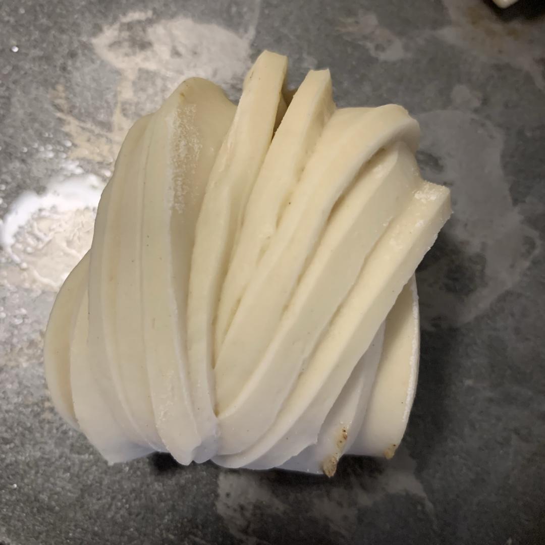 新手做馒头也能100%成功——附上非常详细的视频步骤（一次发酵法）