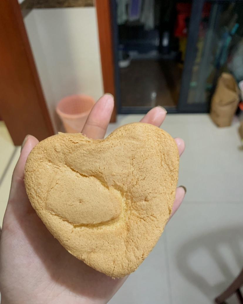 超简单完美戚风蛋糕（6寸2蛋）附打发、翻拌、脱模视频