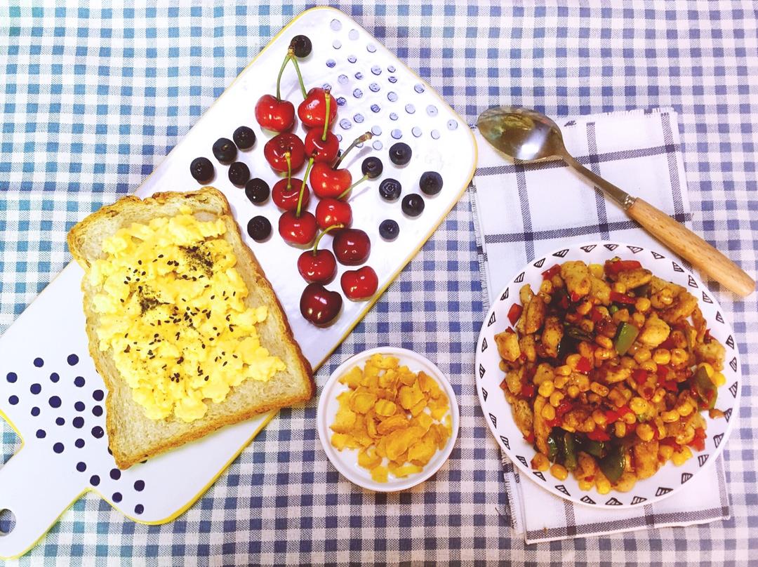 美式牛奶炒滑蛋，低脂健康