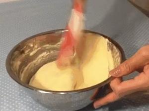 北海道纸杯蛋糕|不爆面不塌腰不皱皮的做法 步骤10