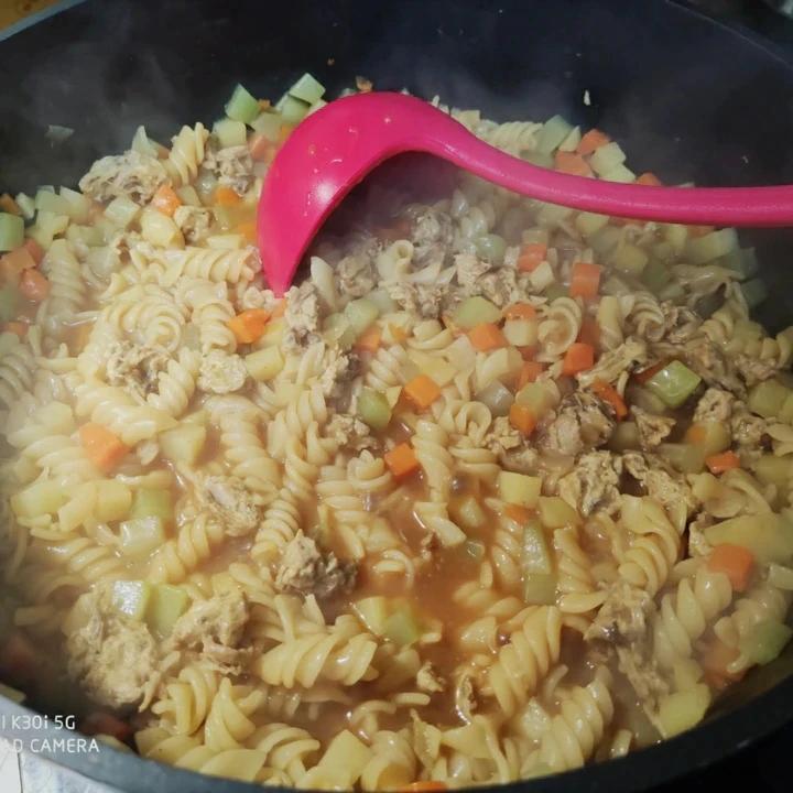 咖喱牛肉螺丝意面