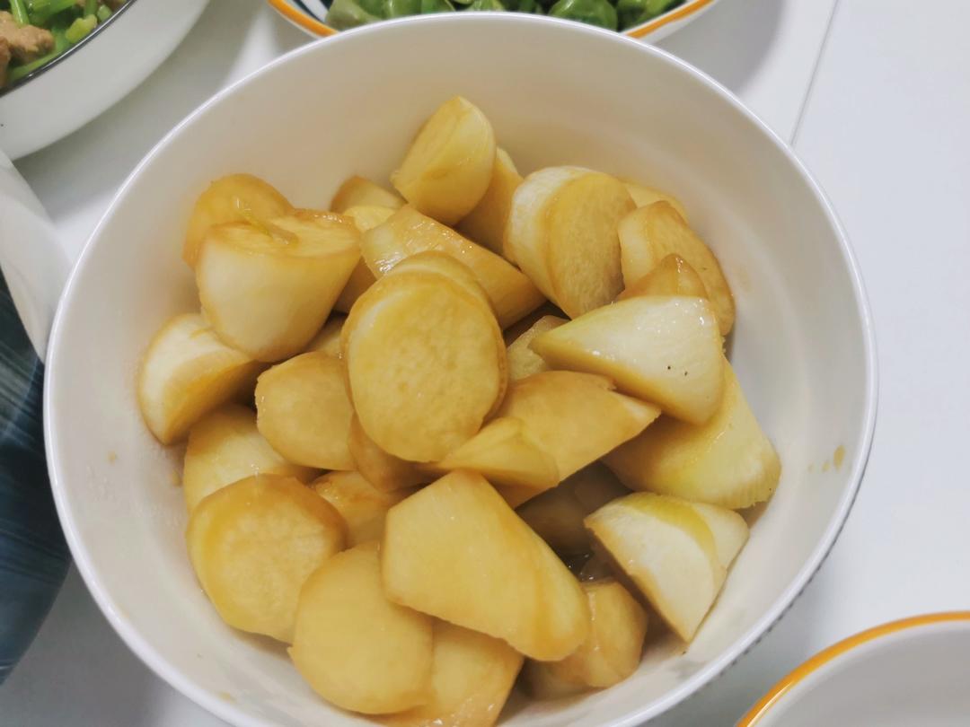 油焖茭白