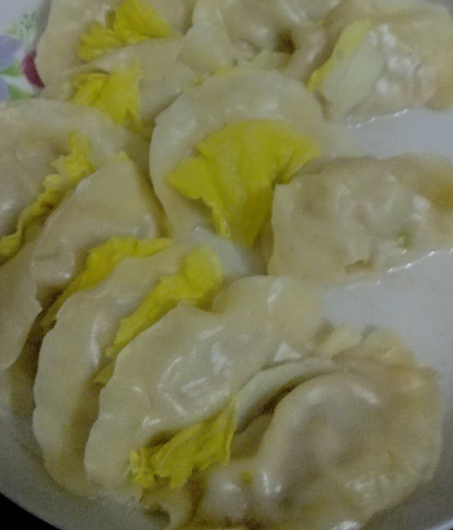 猪肉大葱烫面蒸饺