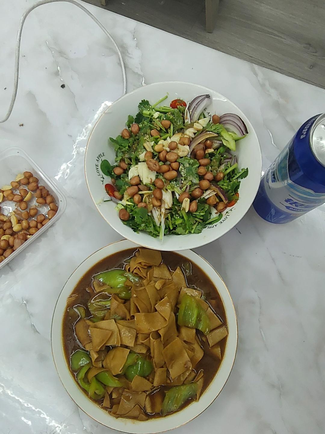 尖椒炒干豆腐
