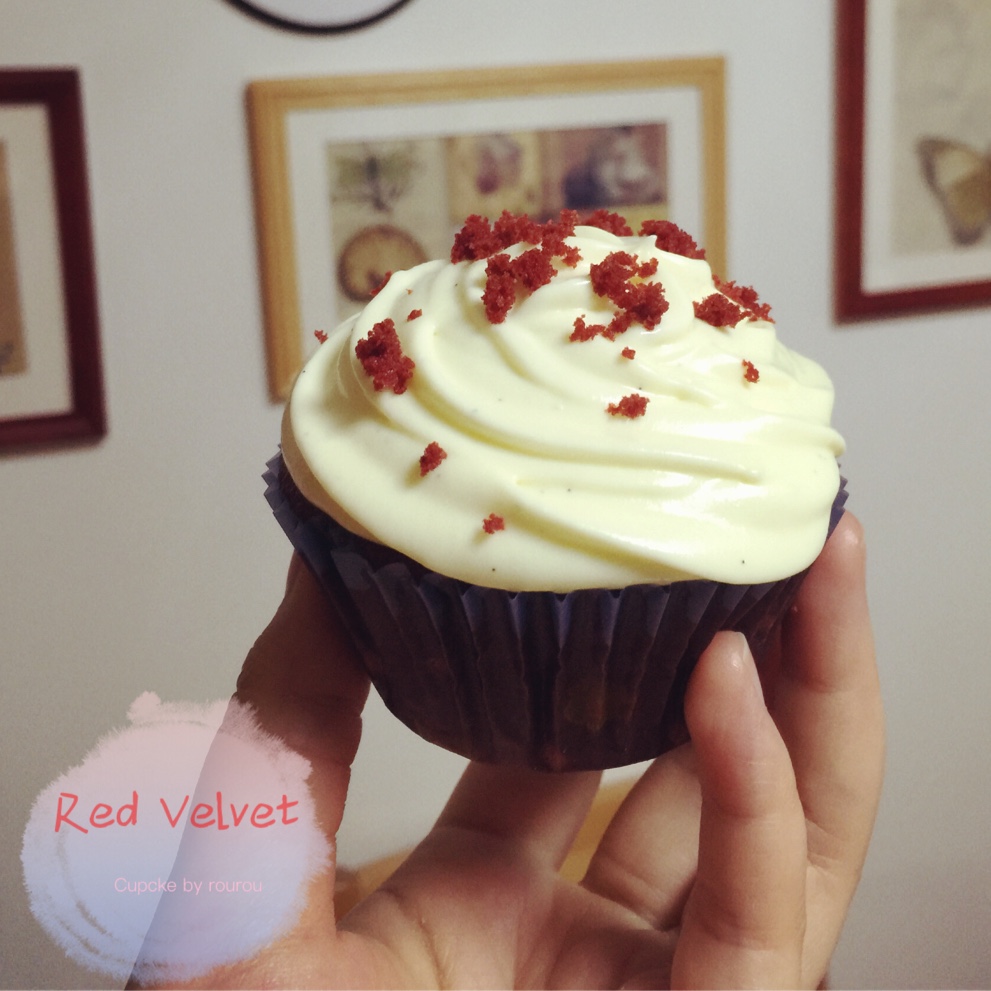 纯正美式红丝绒杯子蛋糕 Red Velvet Cupcake（零失败配方）