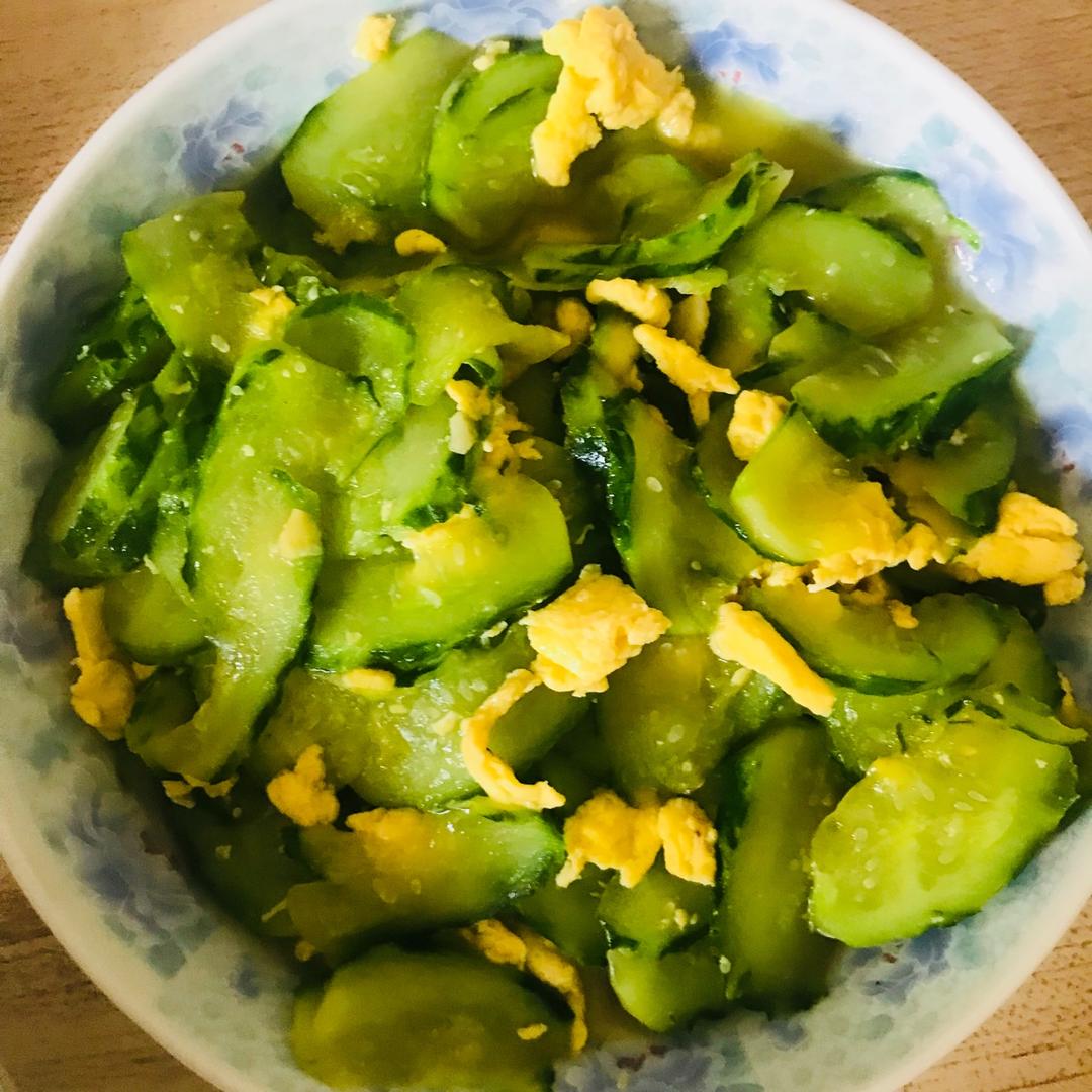 黄瓜炒鸡蛋