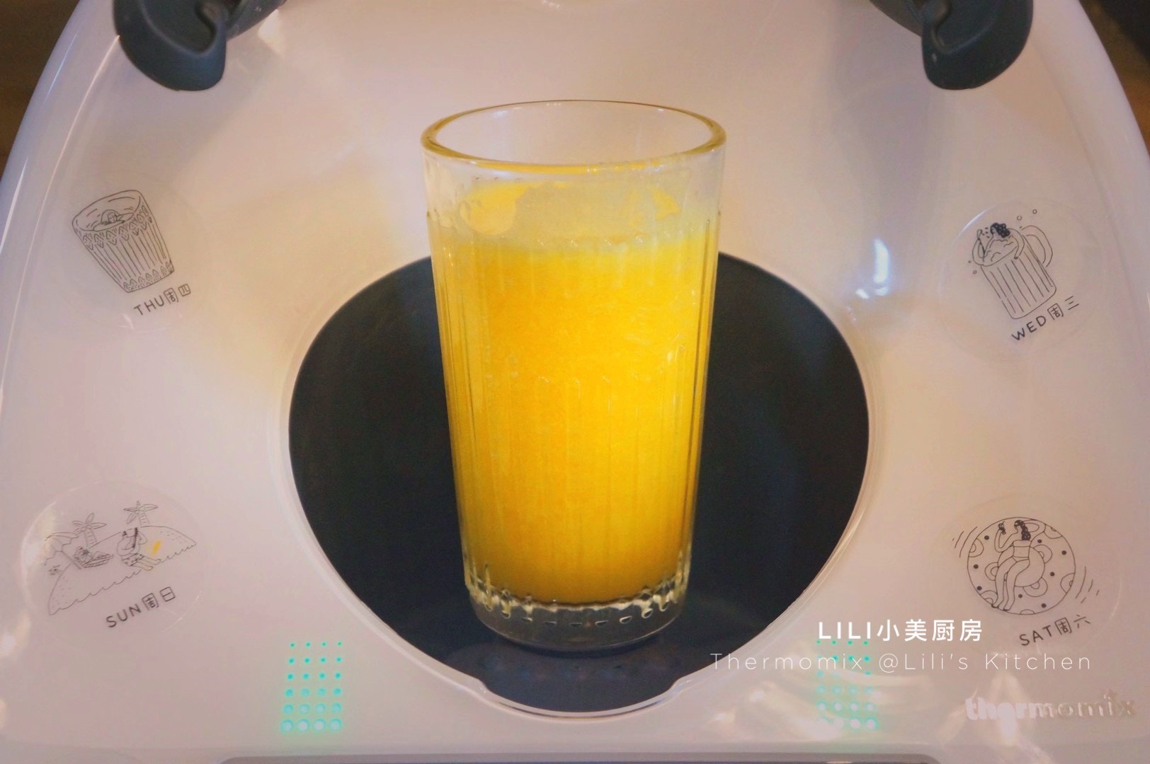 小美37℃鲜橙汁🍊的做法