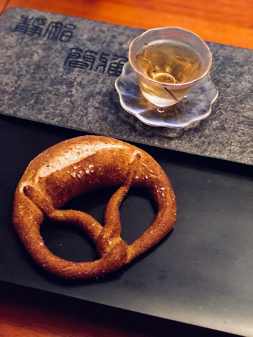 🥨黑麦碱水包Brezel🥨（小苏打版）