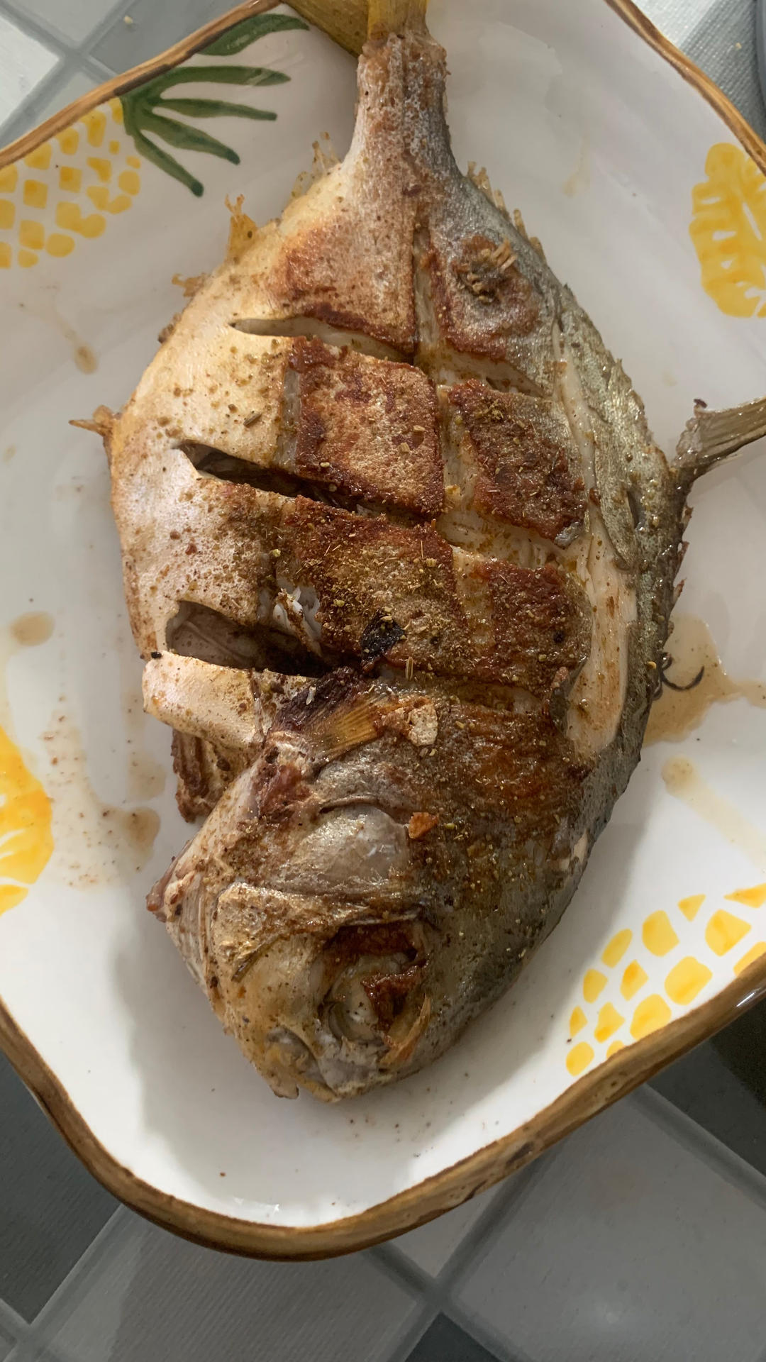 极简极美味——盐煎金鲳鱼