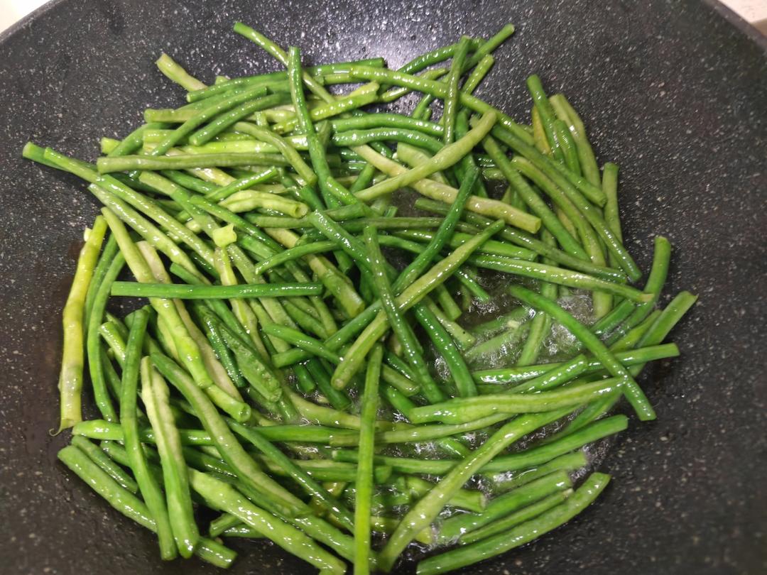 香辣过瘾的长豇豆